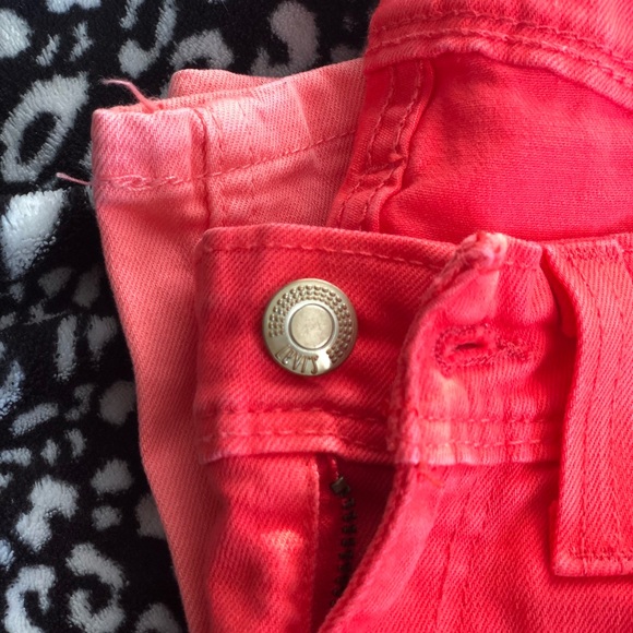 Coral Ombré Jeans - Picture 5 of 6